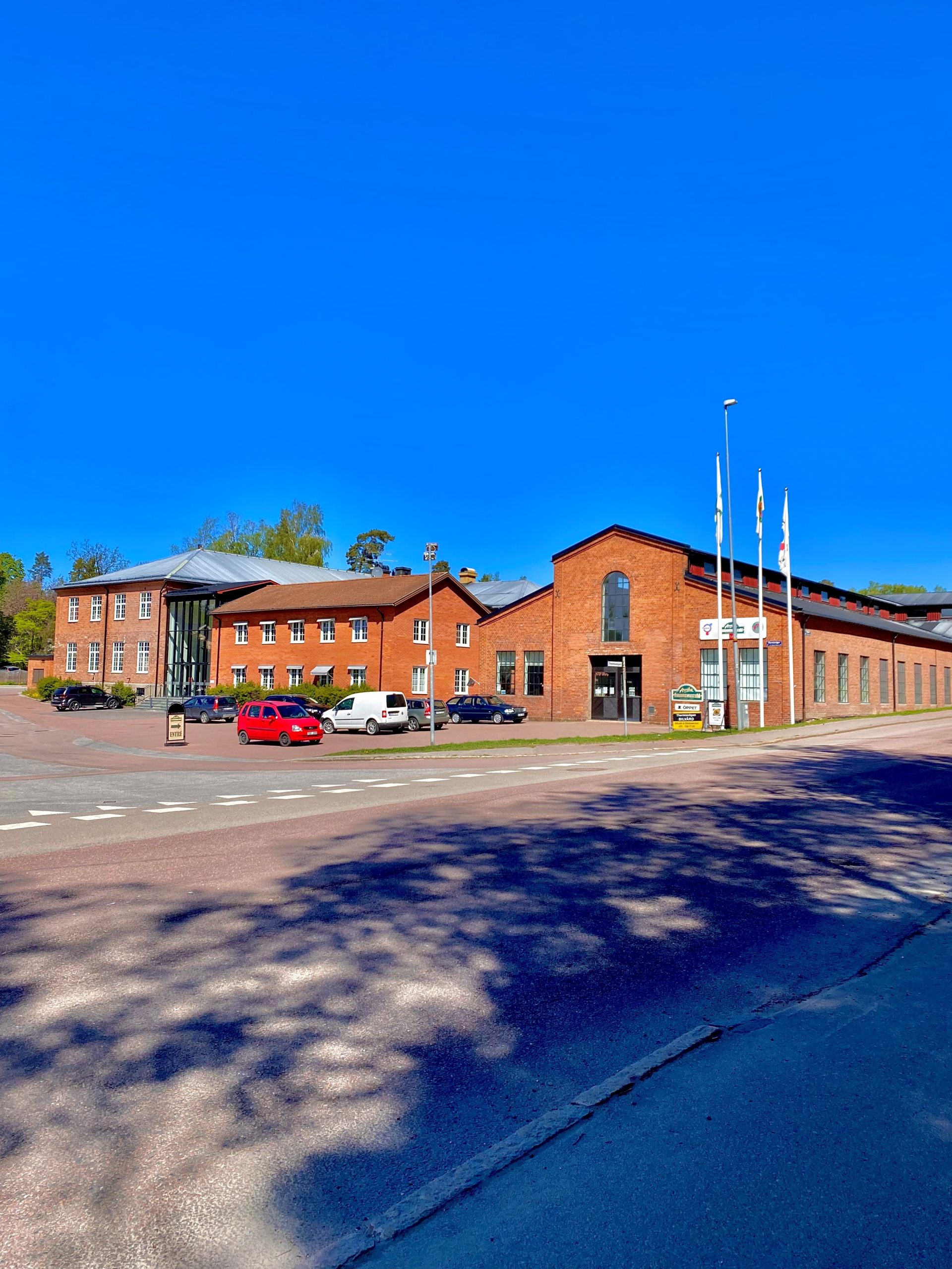 Kopparslagen 4: 115-40-2103